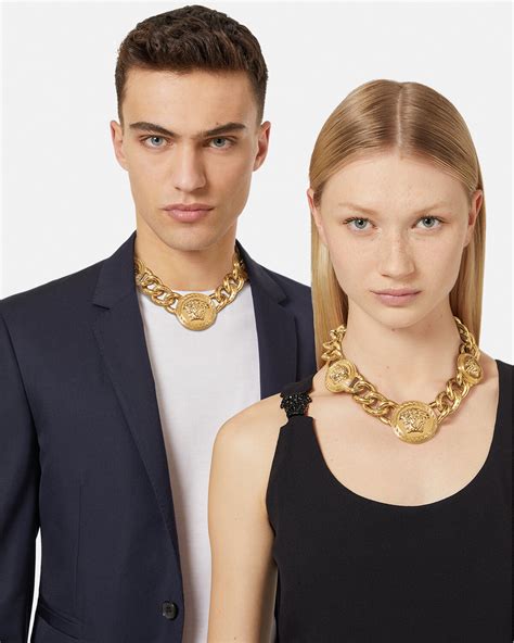 versace gold kette medusa|versace necklace gold label.